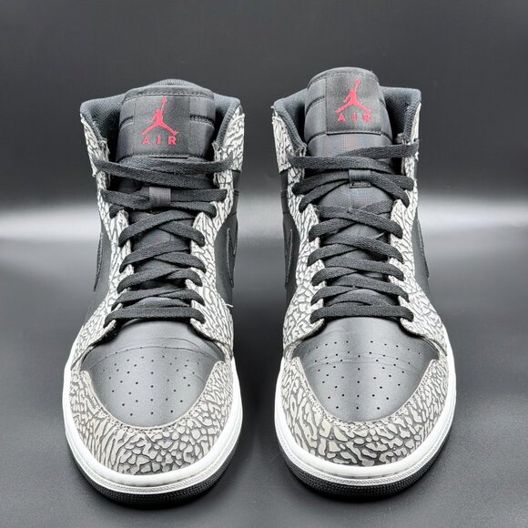 Air Jordan 1 Retro High 'Black Elephant' 2016 - Picture 4 of 14